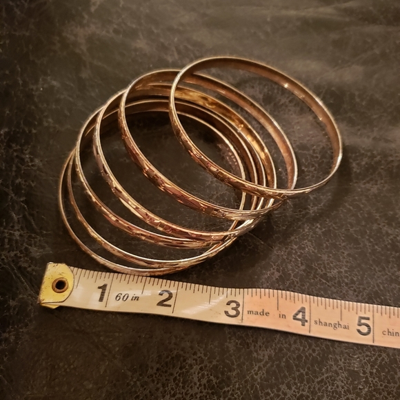 6 bangle bracelets - Picture 4 of 4